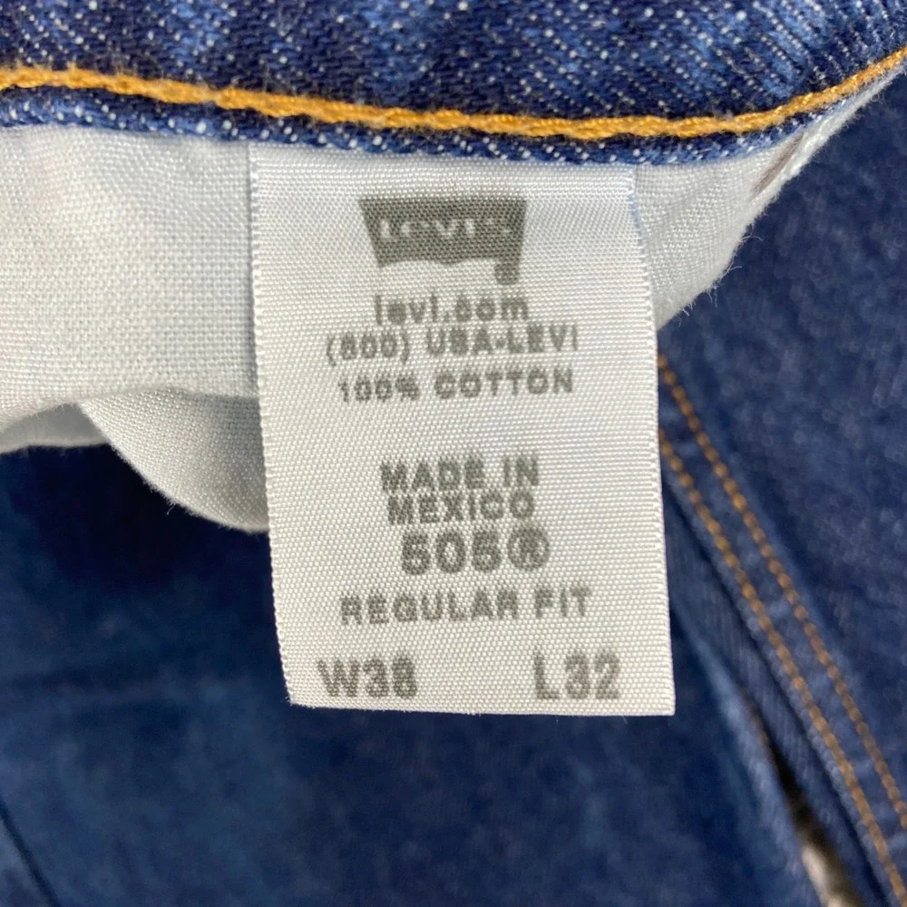 Vintage Levis 505 Jeans Men 38x32 Blue Denim Regular Fit Straight Leg Cotton Y2k